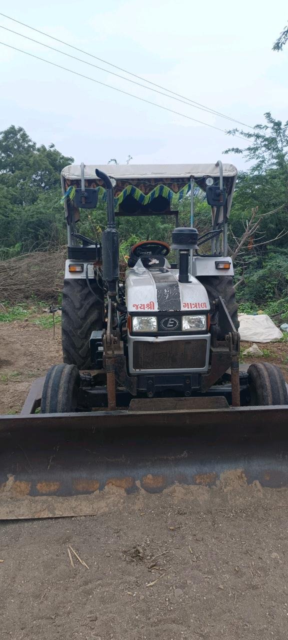 eicher 557